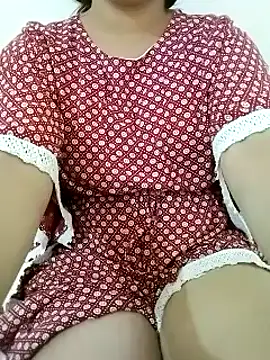 Snapshot of Arohi_is_Live chatting on 03/07/25, 08:56 Arohi is Live online show from 03/07/25, 08:56