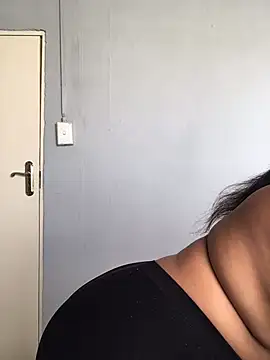 pinky promicee online show from 03/08/25, 05:17