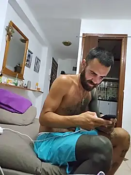 Snapshot of charlye_inkkkk chatting on 06/11/26, 12:32 charlye inkkkk online show from 06/11/26, 12:32