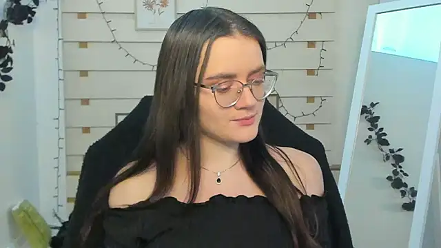 Josephine jo online show from 11/17/25, 07:40