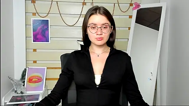 Josephine jo online show from 09/09/25, 06:34
