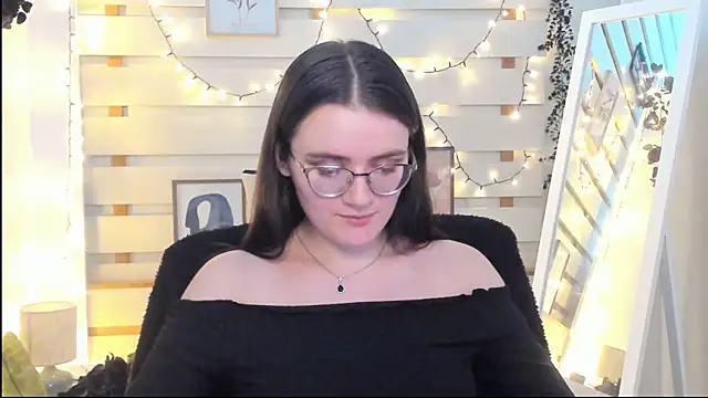 Josephine jo online show from 11/29/25, 09:26