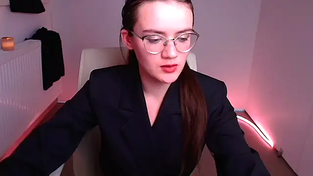 Josephine jo online show from 02/07/25, 04:37