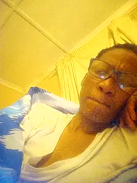 Snapshot of bustybillies chatting on 09/26/25, 11:33 bustybillies online show from 09/26/25, 11:33