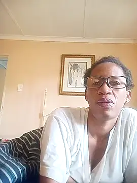 Snapshot of bustybillies chatting on 11/08/25, 05:44 bustybillies online show from 11/08/25, 05:44