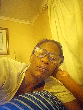 Snapshot of bustybillies chatting on 11/19/25, 05:46 bustybillies online show from 11/19/25, 05:46