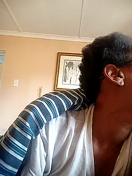 Snapshot of bustybillies chatting on 11/15/25, 06:39 bustybillies online show from 11/15/25, 06:39