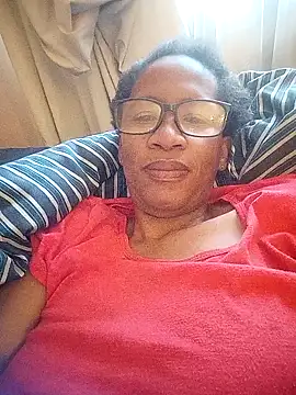 Snapshot of bustybillies chatting on 12/04/25, 05:06 bustybillies online show from 12/04/25, 05:06