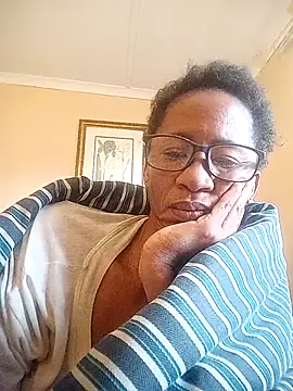 Snapshot of bustybillies chatting on 11/09/25, 03:43 bustybillies online show from 11/09/25, 03:43