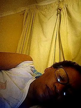 Snapshot of bustybillies chatting on 10/11/25, 03:07 bustybillies online show from 10/11/25, 03:07