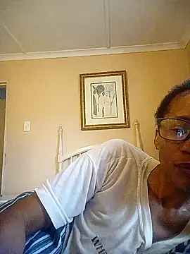 Snapshot of bustybillies chatting on 12/18/25, 05:34 bustybillies online show from 12/18/25, 05:34