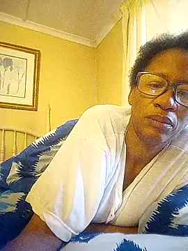 Snapshot of bustybillies chatting on 10/12/25, 04:25 bustybillies online show from 10/12/25, 04:25