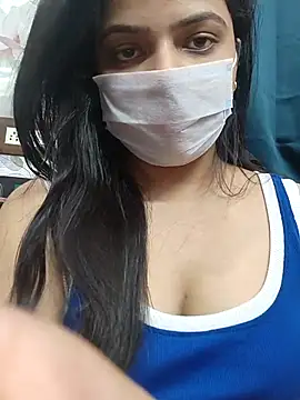 Snapshot of Myloveurvi chatting on 02/24/26, 04:30 Myloveurvi online show from 02/24/26, 04:30