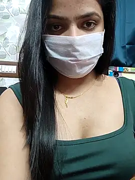 Snapshot of Myloveurvi chatting on 09/27/25, 07:09 Myloveurvi online show from 09/27/25, 07:09