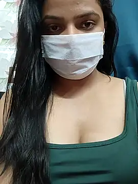 Myloveurvi online show from 04/23/26, 05:03