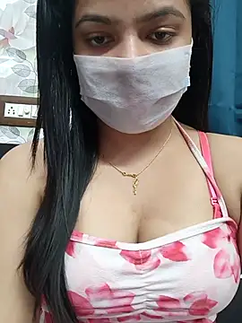 Snapshot of Myloveurvi chatting on 11/07/25, 11:04 Myloveurvi online show from 11/07/25, 11:04