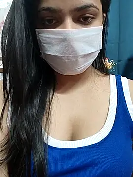 Snapshot of Myloveurvi chatting on 01/07/26, 11:59 Myloveurvi online show from 01/07/26, 11:59