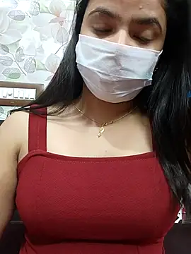 Snapshot of Myloveurvi chatting on 09/18/25, 07:50 Myloveurvi online show from 09/18/25, 07:50