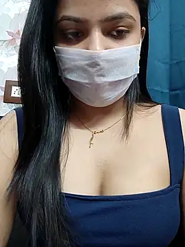 Snapshot of Myloveurvi chatting on 10/28/25, 12:15 Myloveurvi online show from 10/28/25, 12:15