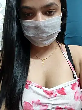 Snapshot of Myloveurvi chatting on 11/16/25, 02:11 Myloveurvi online show from 11/16/25, 02:11