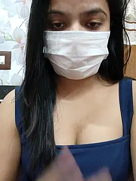 Snapshot of Myloveurvi chatting on 03/16/25, 05:28 Myloveurvi online show from 03/16/25, 05:28