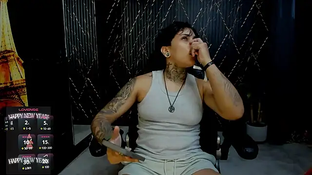 Snapshot of ZhoeStrong chatting on 01/09/26, 11:22 ZhoeStrong online show from 01/09/26, 11:22