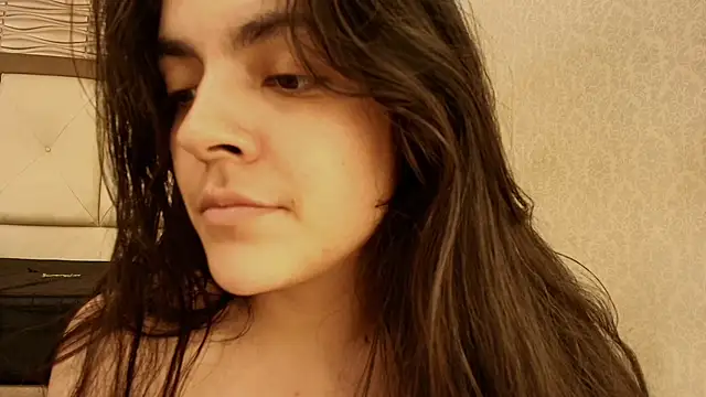 Snapshot of sofiaclauss chatting on 09/12/25, 11:59 sofiaclauss online show from 09/12/25, 11:59