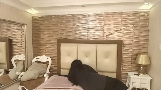 sofiaclauss online show from 10/26/25, 09:26