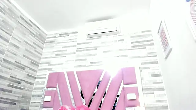 ebony march online show from 03/14/25, 12:43