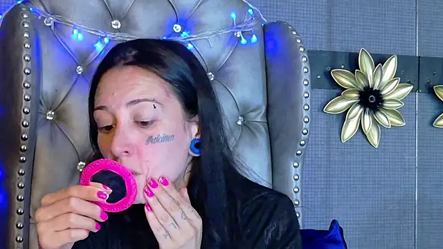 LusstCruella online show from 01/10/26, 03:18