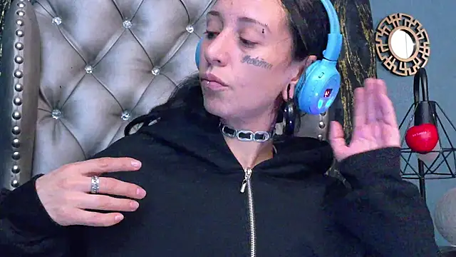 LusstCruella online show from 04/14/26, 12:21