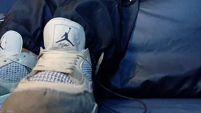 LusstCruella online show from 12/04/25, 09:58