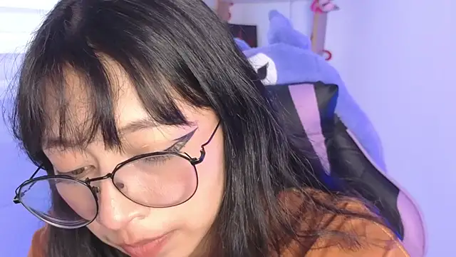 Yommi Winx online show from 11/08/25, 08:56