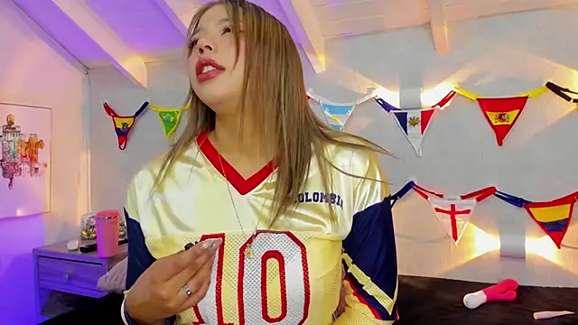 Martina Miiller online show from 06/27/26, 01:06