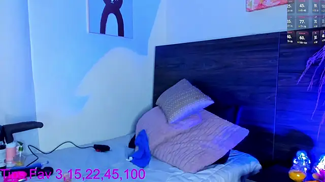 Martina Miiller online show from 11/21/25, 01:21