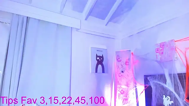 Martina Miiller online show from 10/31/25, 01:02