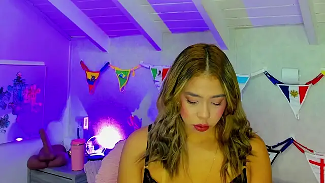 Martina Miiller online show from 07/08/26, 11:55