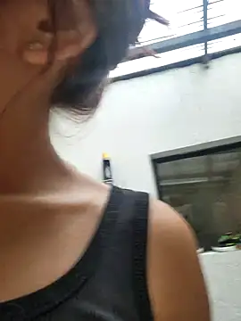 Snapshot of Lau1127 chatting on 02/07/26, 02:58 Lau1127 online show from 02/07/26, 02:58