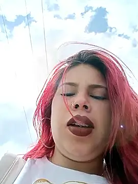 aurora sky11 online show from 11/03/25, 03:26