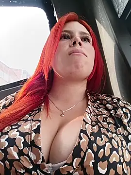 aurora sky11 online show from 12/17/25, 08:58