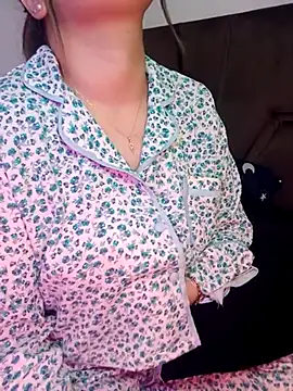 im here- online show from 11/14/25, 12:58