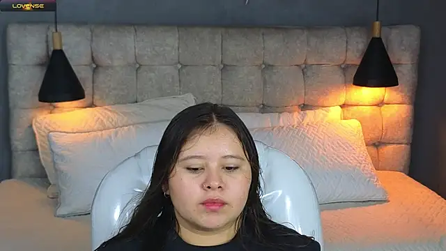 Laia and Aloby online show from 11/20/25, 10:09