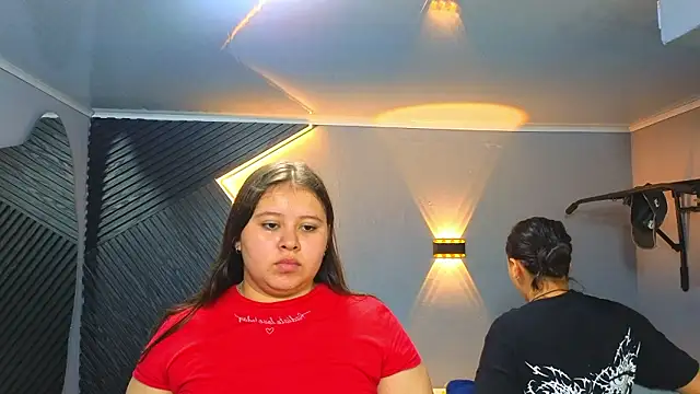 Laia and Aloby online show from 02/14/26, 10:10