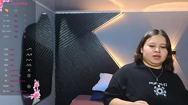 Laia and Aloby online show from 02/16/26, 10:07