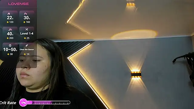 Snapshot of Laia_and_Aloby chatting on 06/02/26, 11:27 Laia and Aloby online show from 06/02/26, 11:27