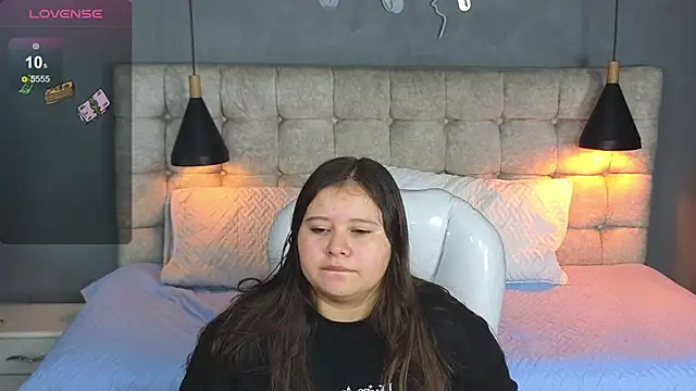 Laia and Aloby online show from 11/15/25, 09:52