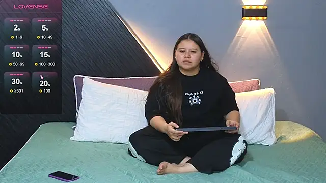 Laia and Aloby online show from 03/06/26, 10:16