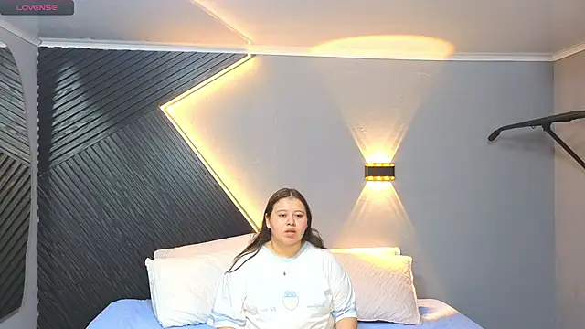 Laia and Aloby online show from 02/21/26, 10:12