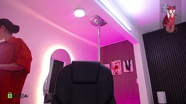 natasha  jackson online show from 10/20/25, 02:06