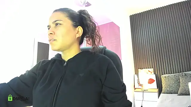 natasha  jackson online show from 01/10/26, 12:33